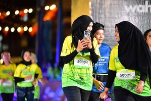 BIB: 50304, 50025
                            <button type="button" onclick="openModal(21804429)" class="btn btn-primary btn-sm float-right btn-popup" data-toggle="modal" data-target=".modal-high-quality">
                        <i class="fas fa-shopping-cart"></i> Add to Cart
                    </button>
                                            <button type="button" onclick="isThisMe(21804429, true)" class="btn btn-success btn-sm float-right btn-popup btn-isme hidden" data-toggle="tooltip" data-placement="bottom" title="นี่คือรูปของคุณใช่ไหม คลิกที่นี่เพื่อเอาเข้าอัลบั้ม">
                        <i class="fas fa-plus"></i> Add to album
                    </button>
                    <button type="button" onclick="isThisMe(21804429, false)" class="btn btn-warning btn-sm float-right btn-popup btn-isnotme hidden">
                        <i class="fas fa-ban"></i> Remove from album
                    </button>